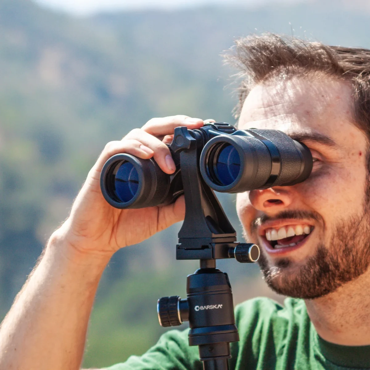 BARSKA (AB12530) 7-15x35mm Level Zoom Binoculars - Image 2