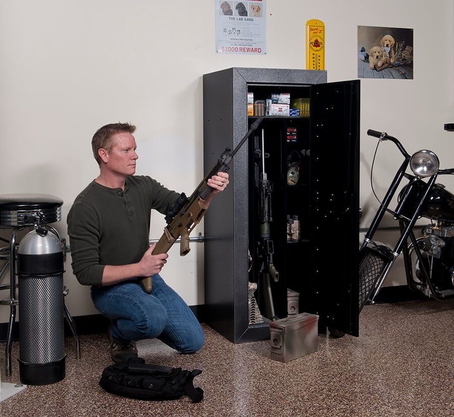Stack-On TC-16-GB-K 16 Gun Tactical Firearms Security - Image 2